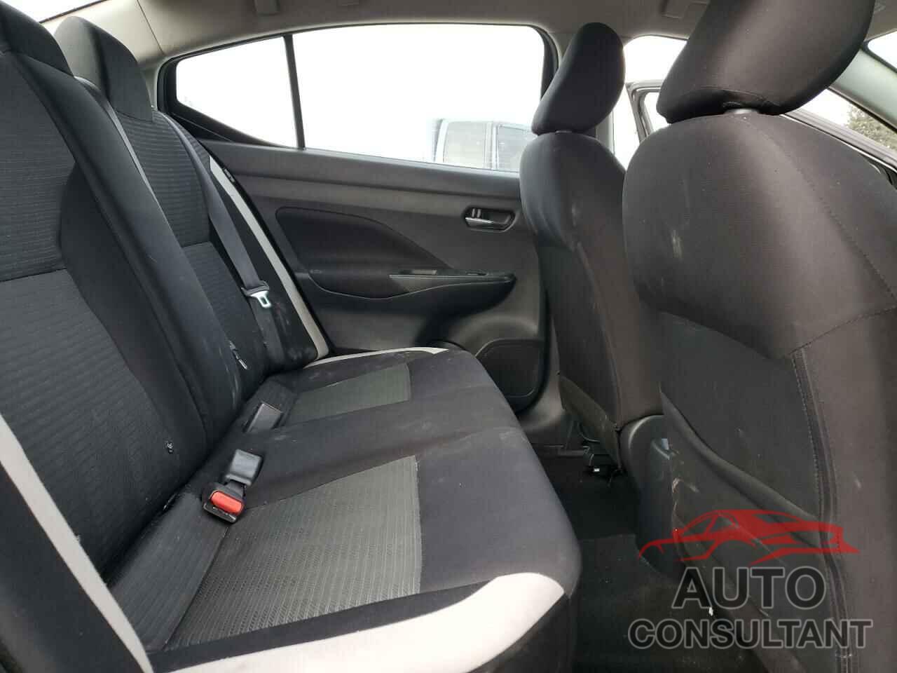 NISSAN VERSA 2021 - 3N1CN8EV1ML857019