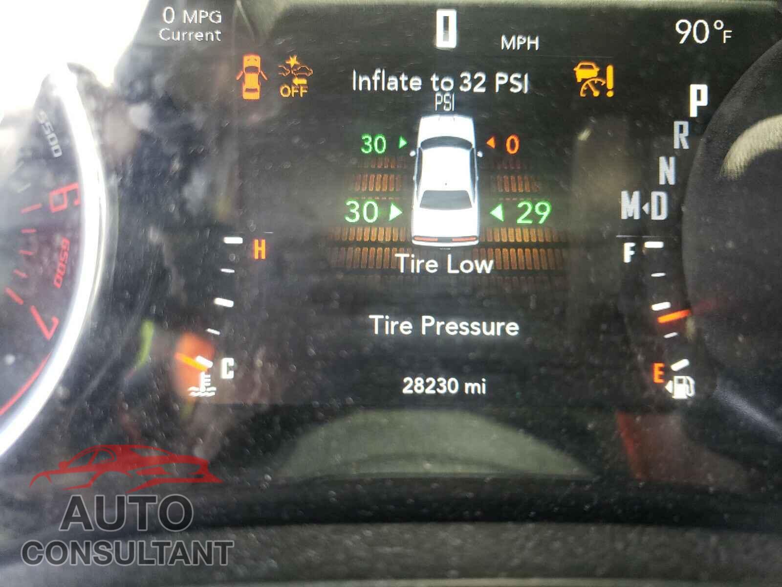 DODGE CHALLENGER 2017 - 2C3CDZFJ4HH636213
