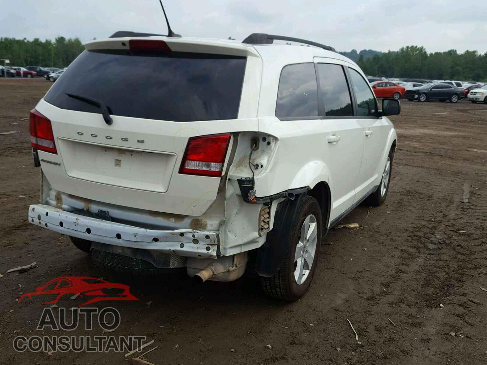 DODGE JOURNEY SE 2015 - 3C4PDCAB5FT511882