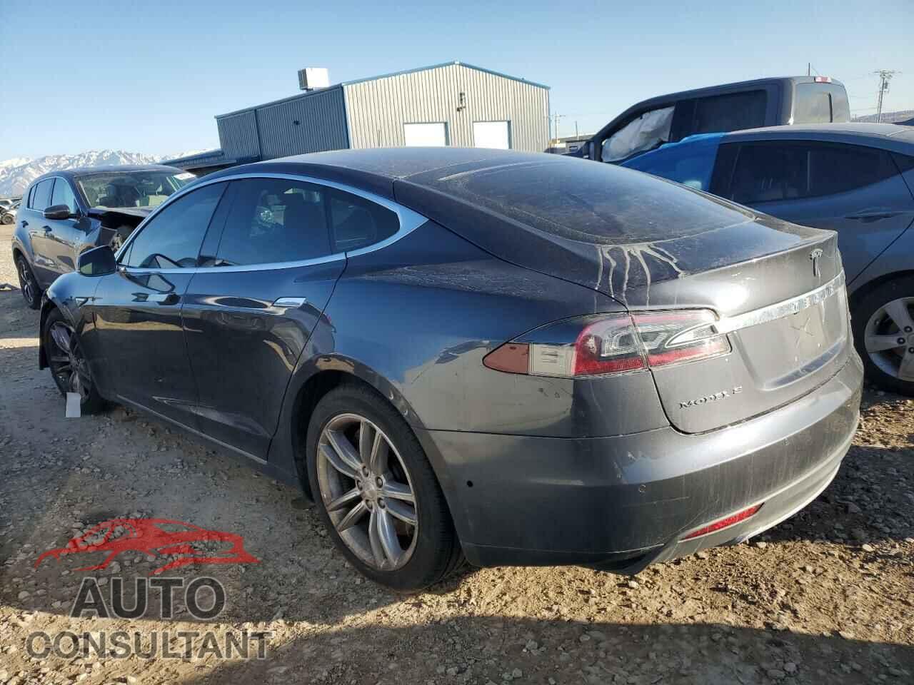 TESLA MODEL S 2016 - 5YJSA1E24GF123270