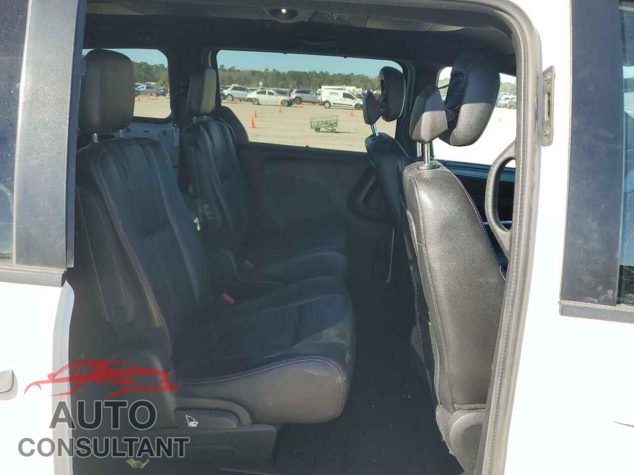 DODGE CARAVAN 2019 - 2C4RDGEG2KR752317