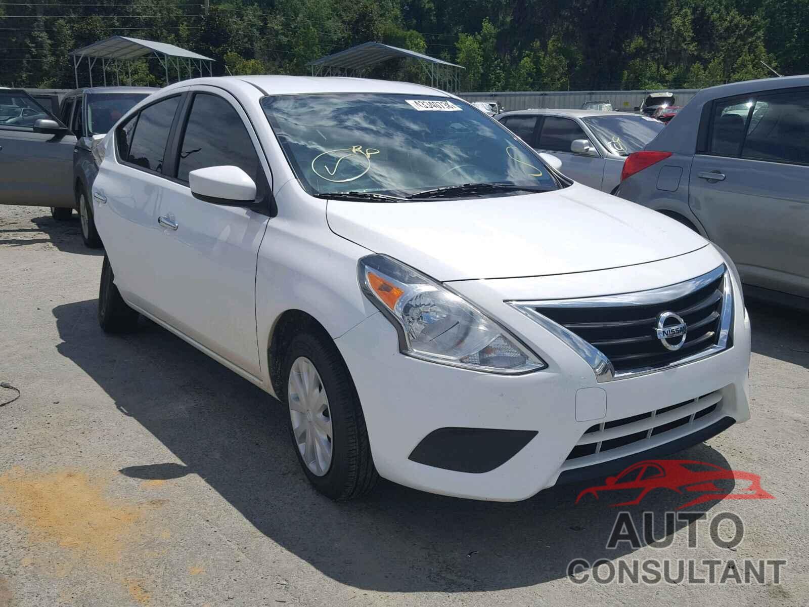 NISSAN VERSA 2015 - 3N1CN7AP2FL861617