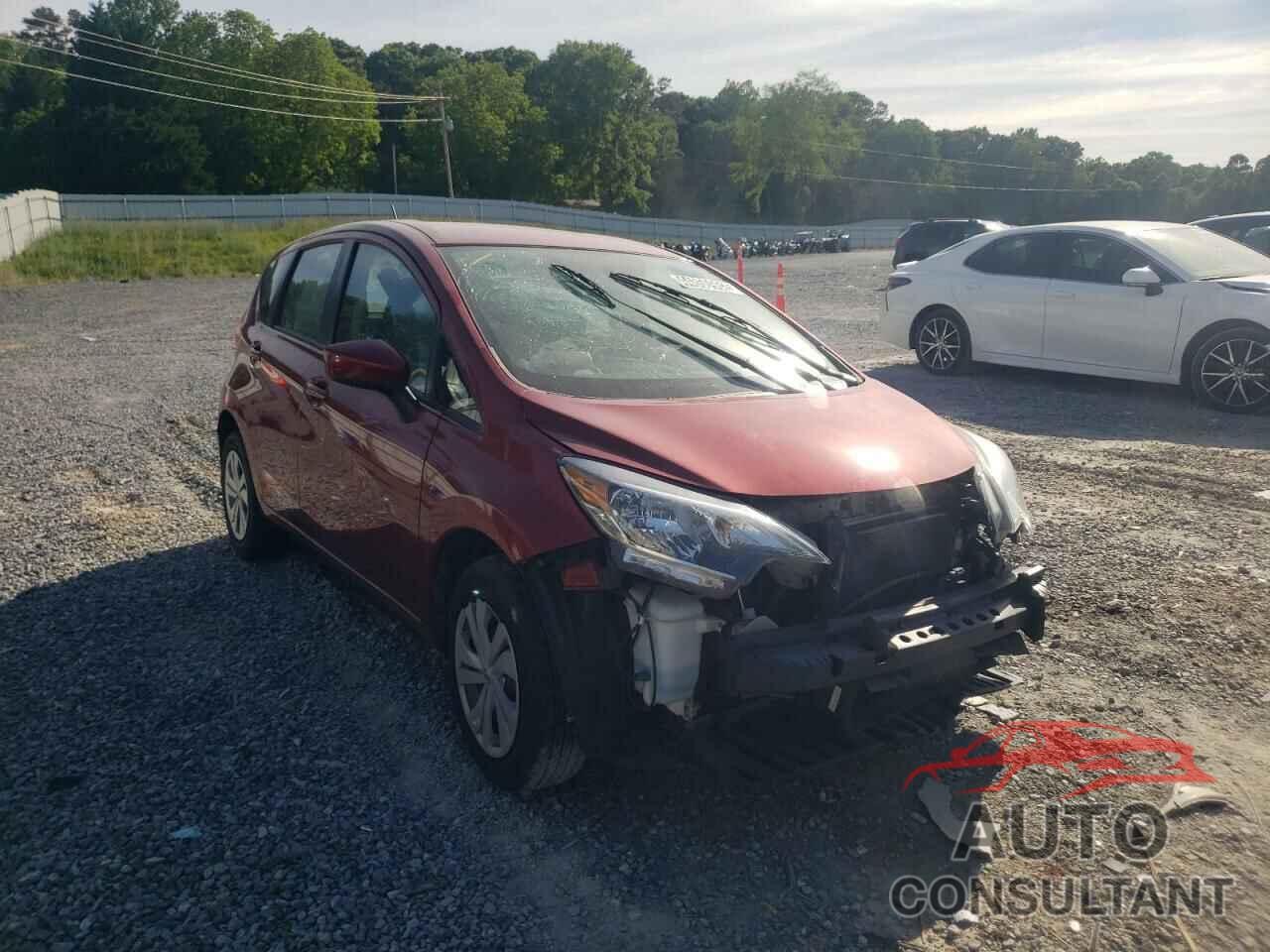 NISSAN VERSA 2018 - 3N1CE2CP0JL359875