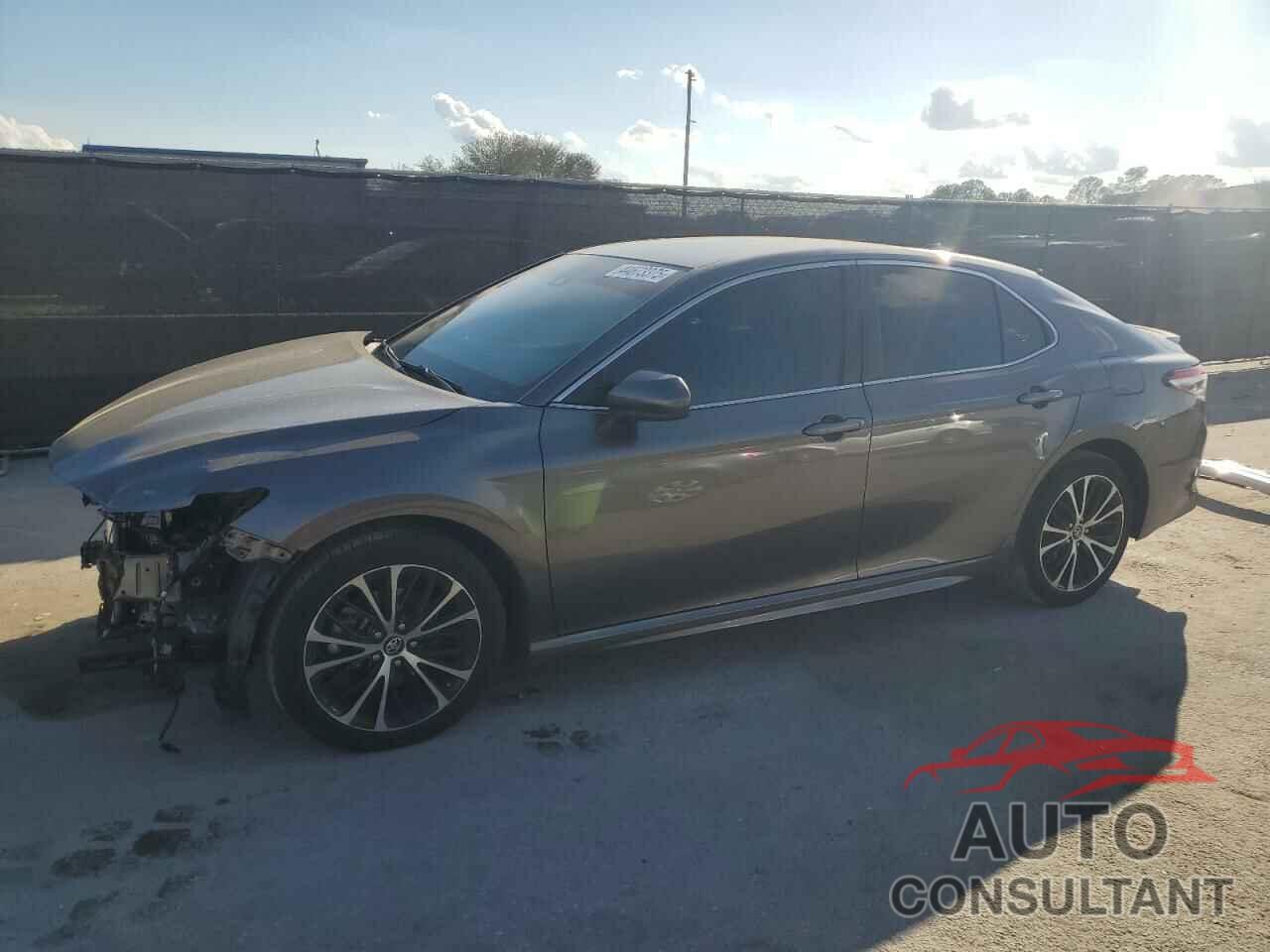 TOYOTA CAMRY 2019 - 4T1B11HK3KU267528