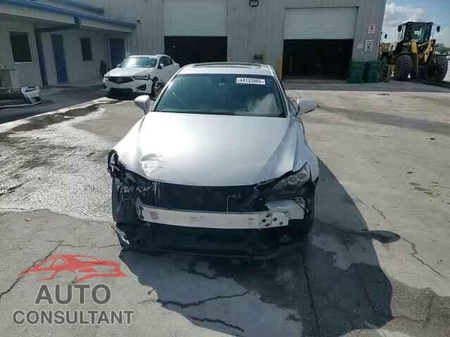 LEXUS IS 2014 - JTHBE1D24E5000376