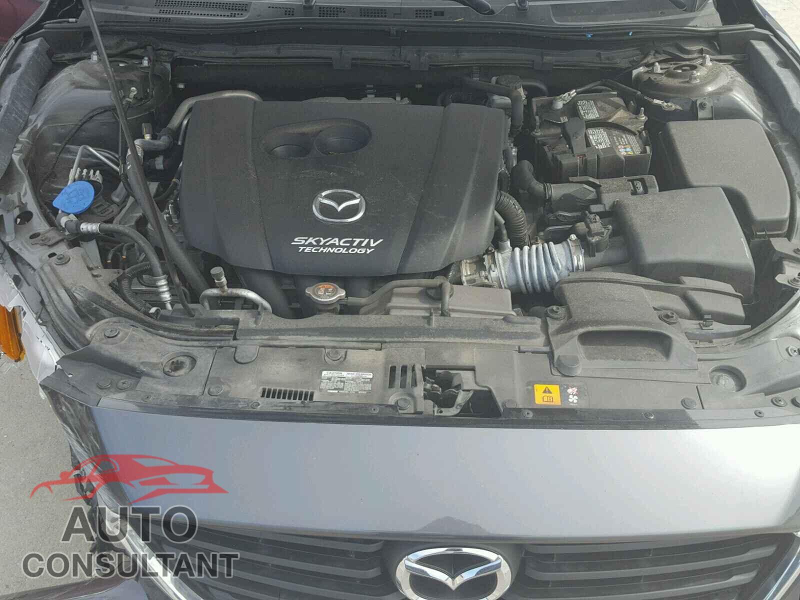 MAZDA 3 2017 - 3MZBN1U75HM109714