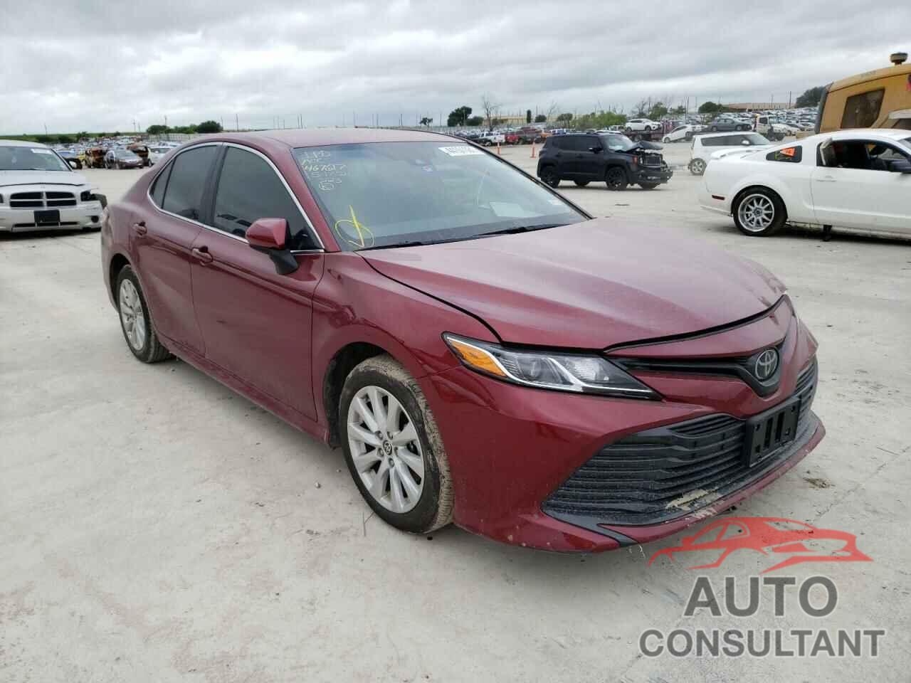 TOYOTA CAMRY 2020 - 4T1C11AK1LU362895