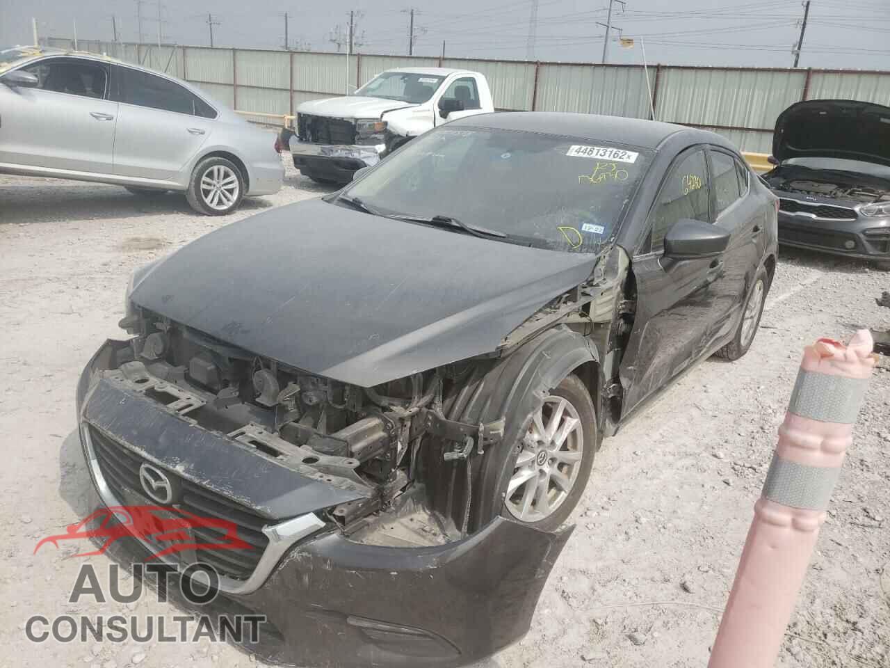 MAZDA 3 2017 - 3MZBN1U73HM136930