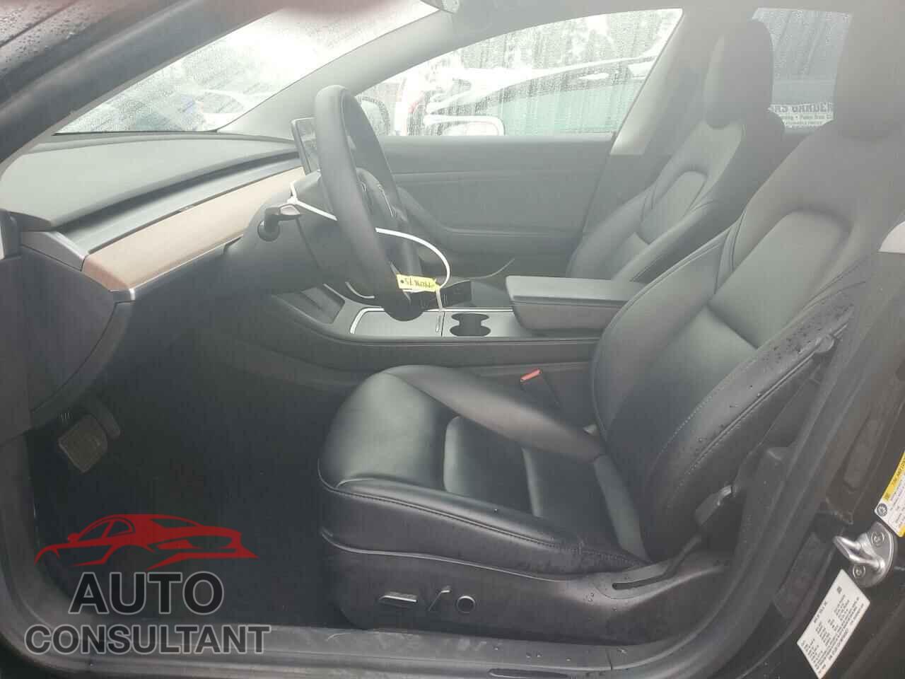 TESLA MODEL 3 2021 - 5YJ3E1EA1MF940627