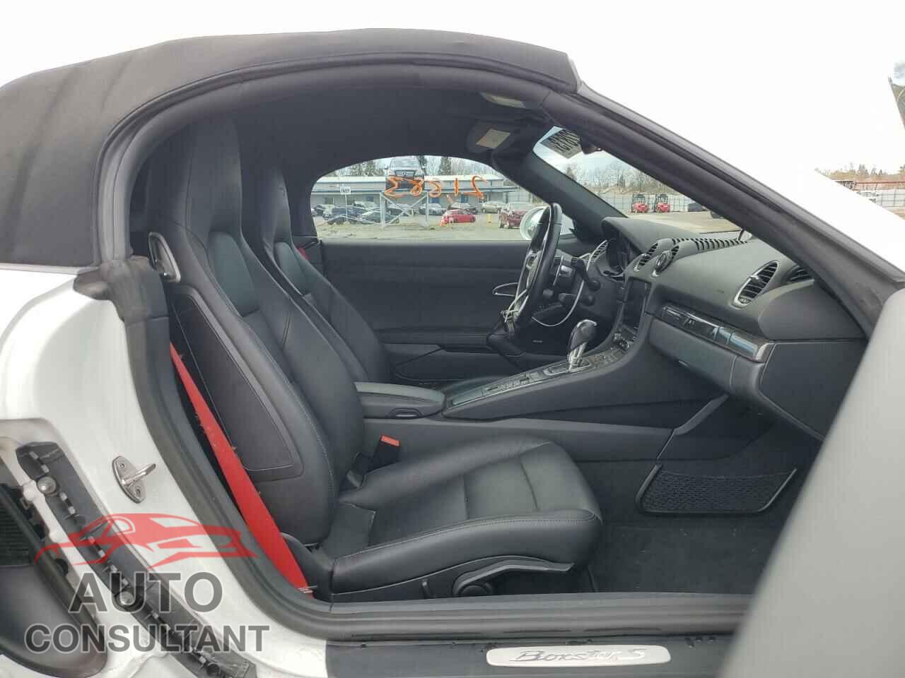 PORSCHE BOXSTER 2017 - WP0CB2A80HS241077