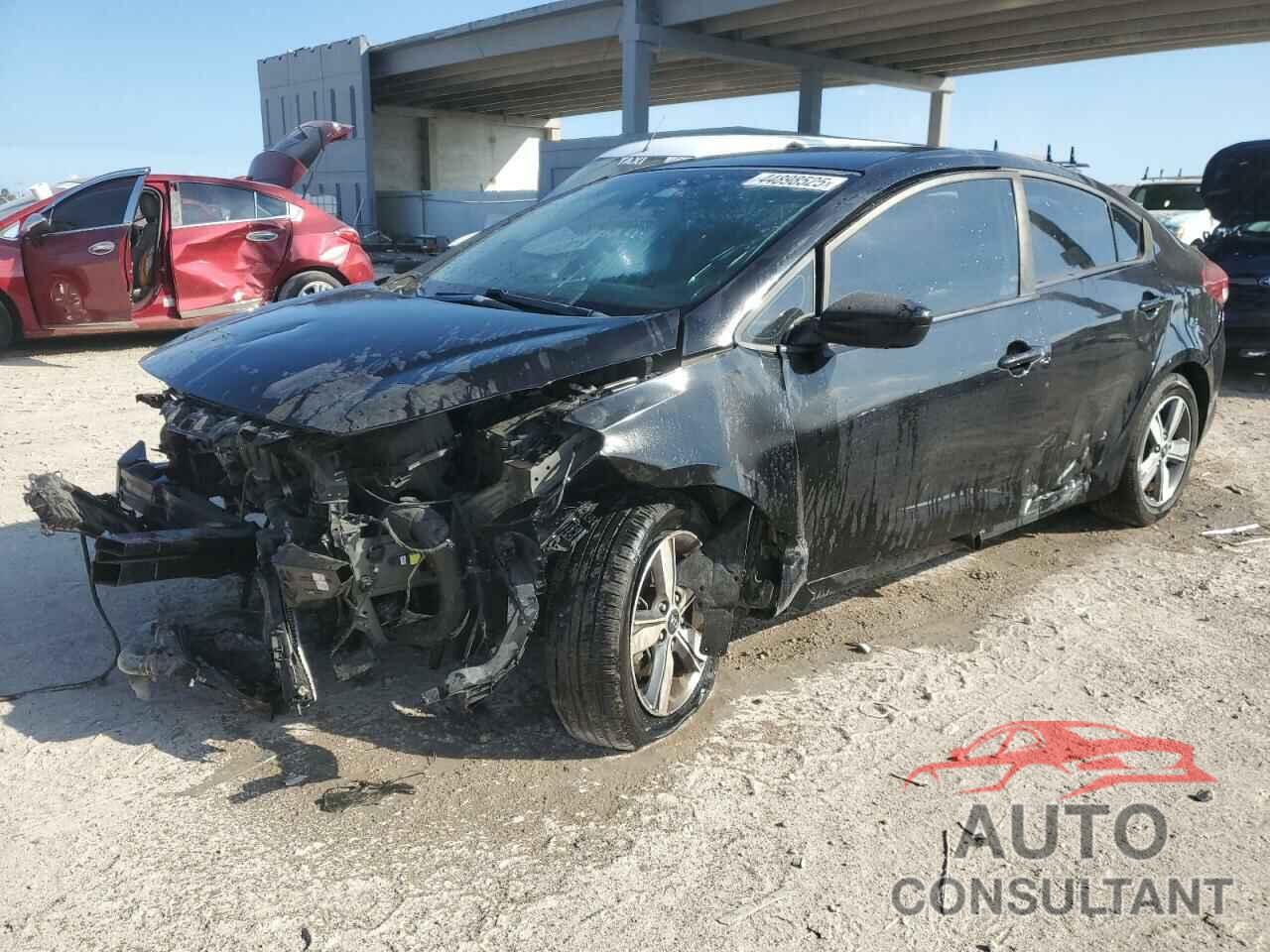 KIA FORTE 2018 - 3KPFL4A75JE221851
