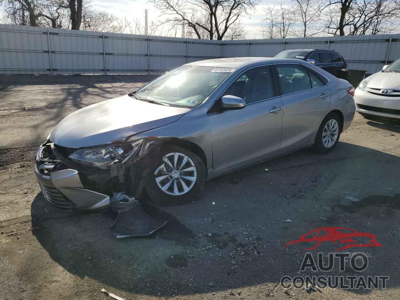 TOYOTA CAMRY 2016 - 4T4BF1FK8GR542666