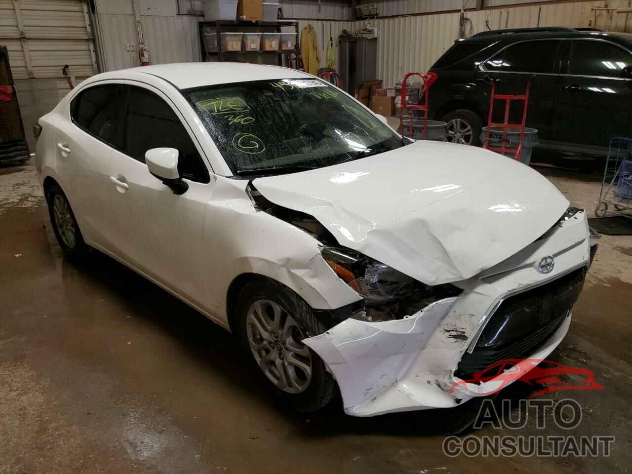 TOYOTA SCION 2016 - 3MYDLBZV0GY105190