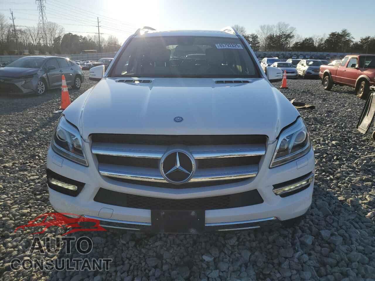 MERCEDES-BENZ GL-CLASS 2015 - 4JGDF6EEXFA585532