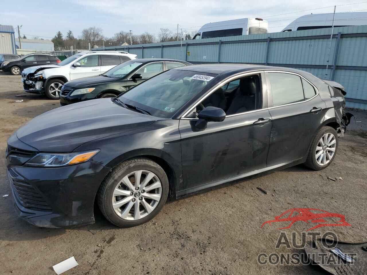 TOYOTA CAMRY 2018 - 4T1B11HK1JU633503