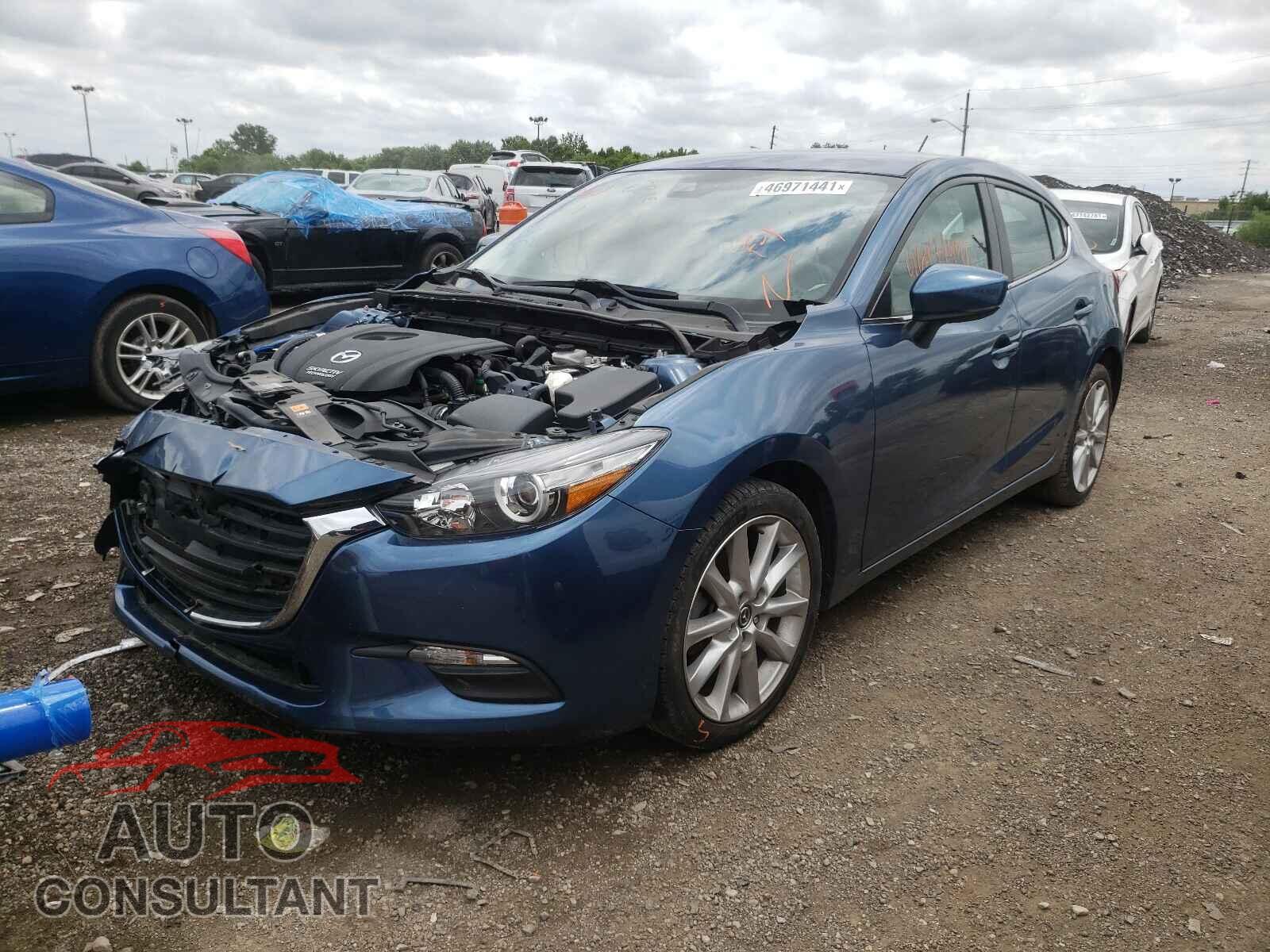 MAZDA 3 2017 - 3MZBN1L75HM120164