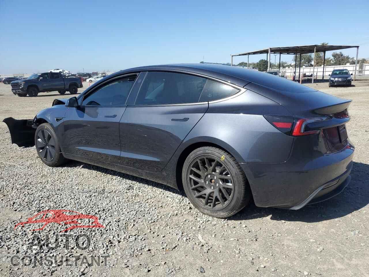 TESLA MODEL 3 2024 - 5YJ3E1EA4RF726125