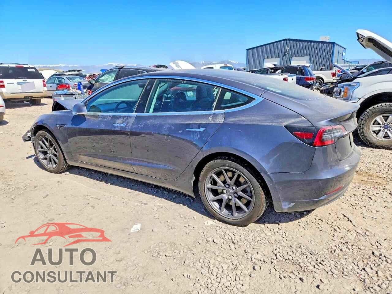 TESLA MODEL 3 2019 - 5YJ3E1EA0KF400182