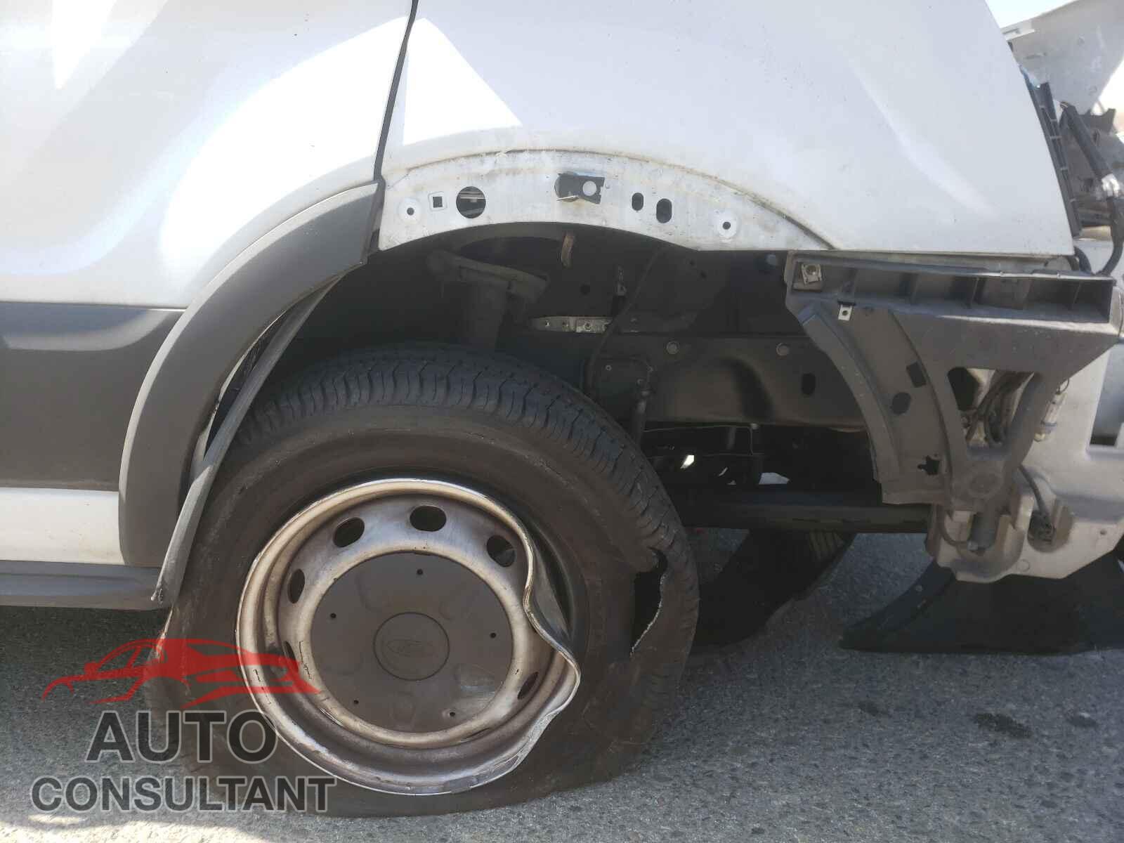 FORD TRANSIT CO 2019 - 1FTYR2CM0KKB42004