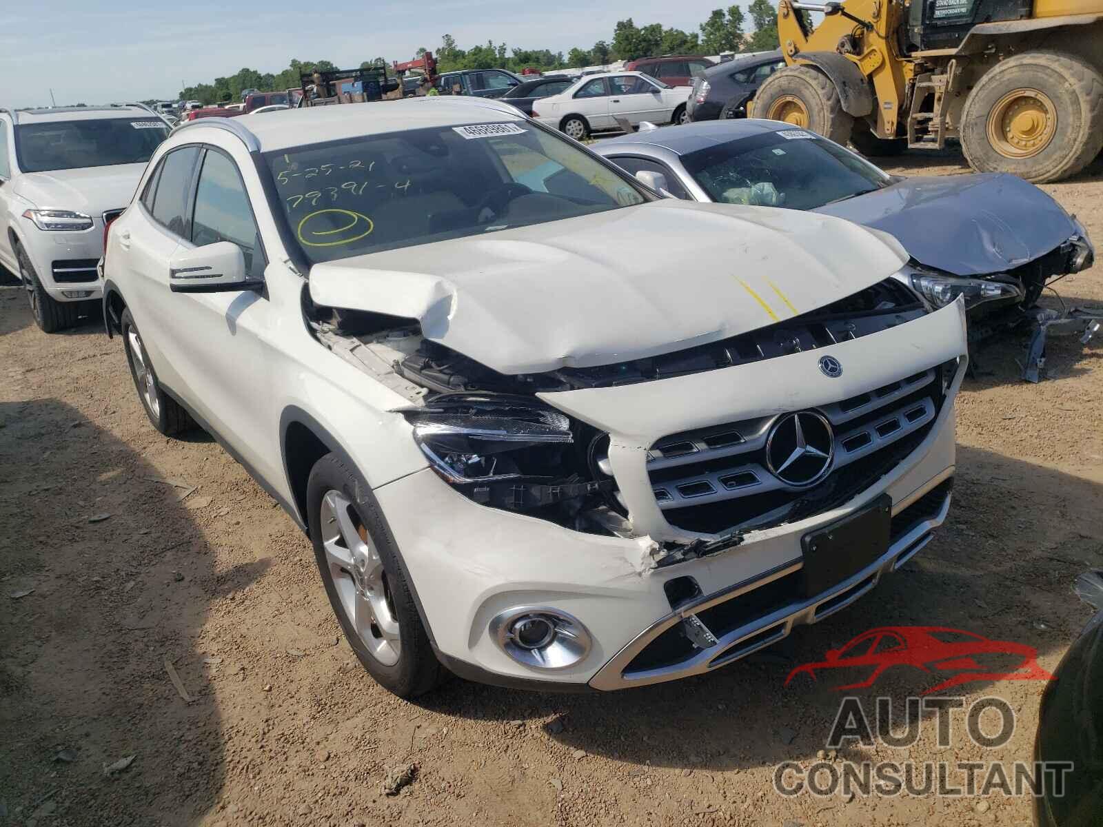 MERCEDES-BENZ GLA-CLASS 2018 - WDCTG4GB6JJ403557