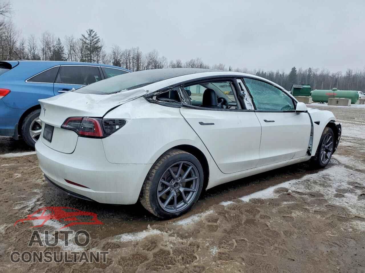 TESLA MODEL 3 2023 - LRW3E1FA9PC845777