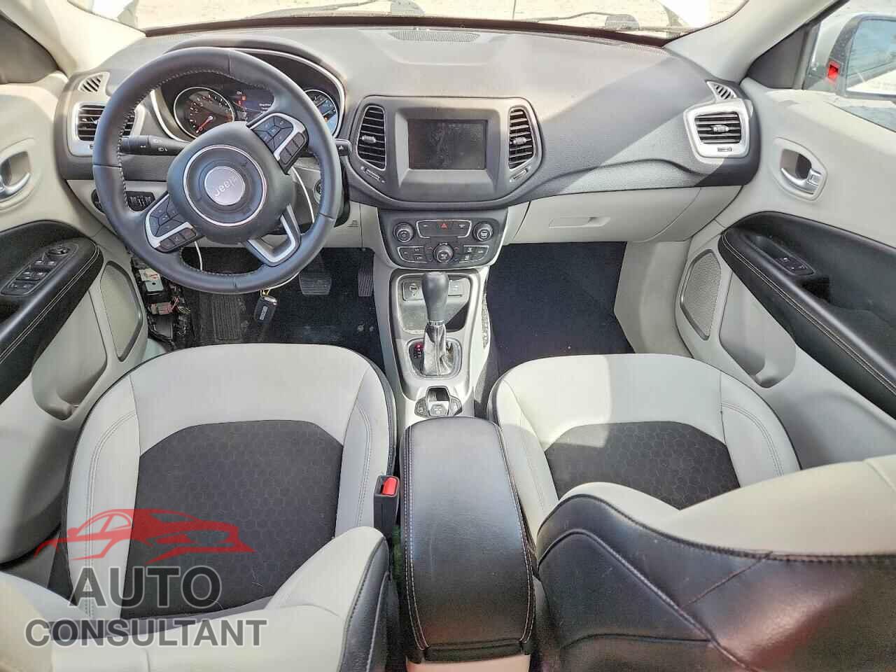 JEEP COMPASS 2017 - 3C4NJCBBXHT643277