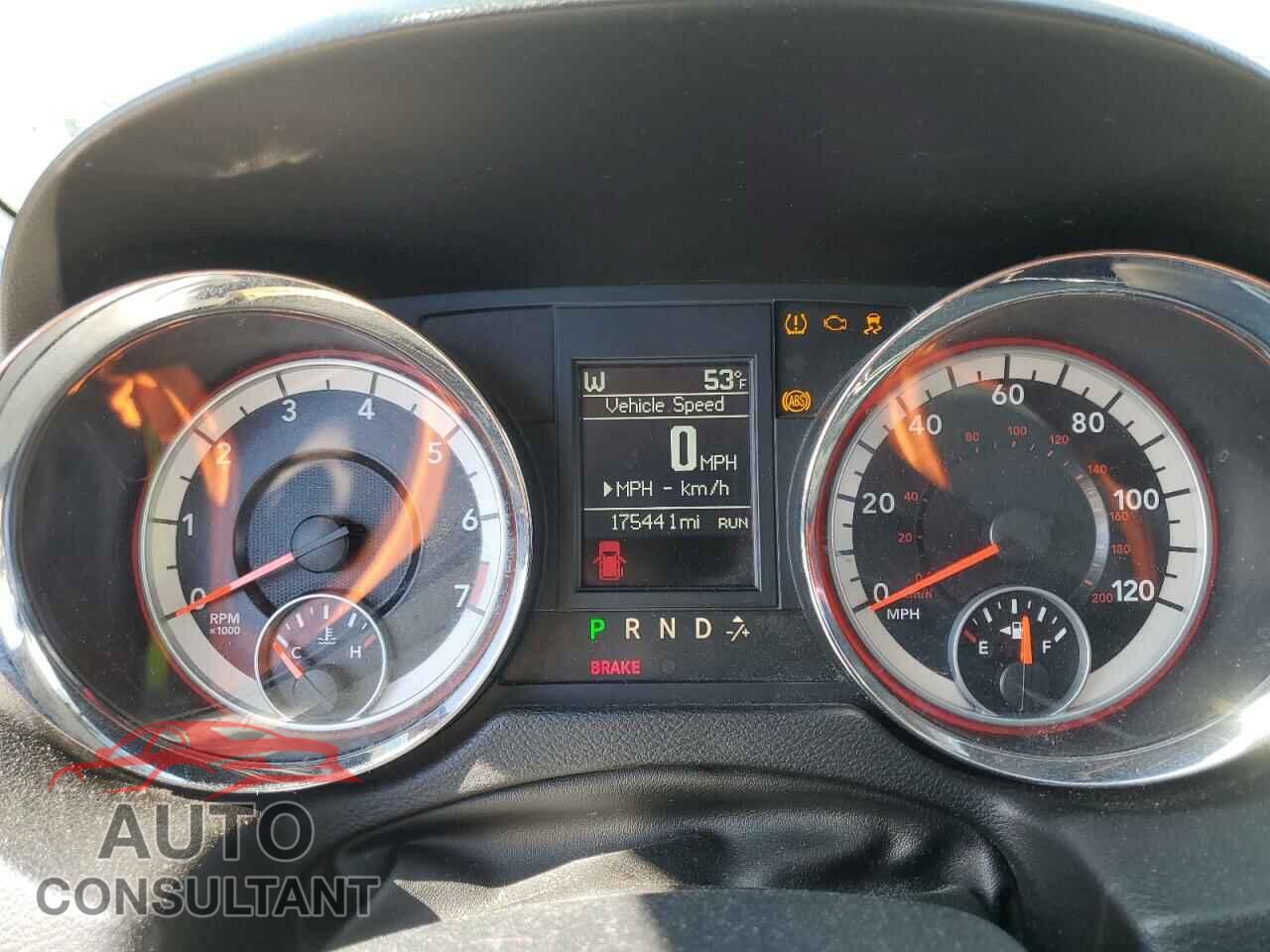 DODGE CARAVAN 2013 - 2C4RDGCG7DR686871