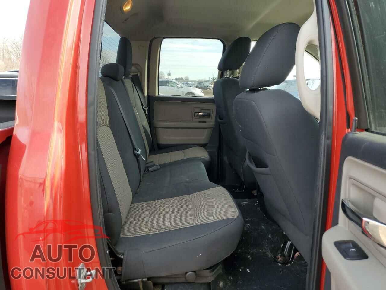 DODGE RAM 1500 2012 - 1C6RD7GT2CS104946