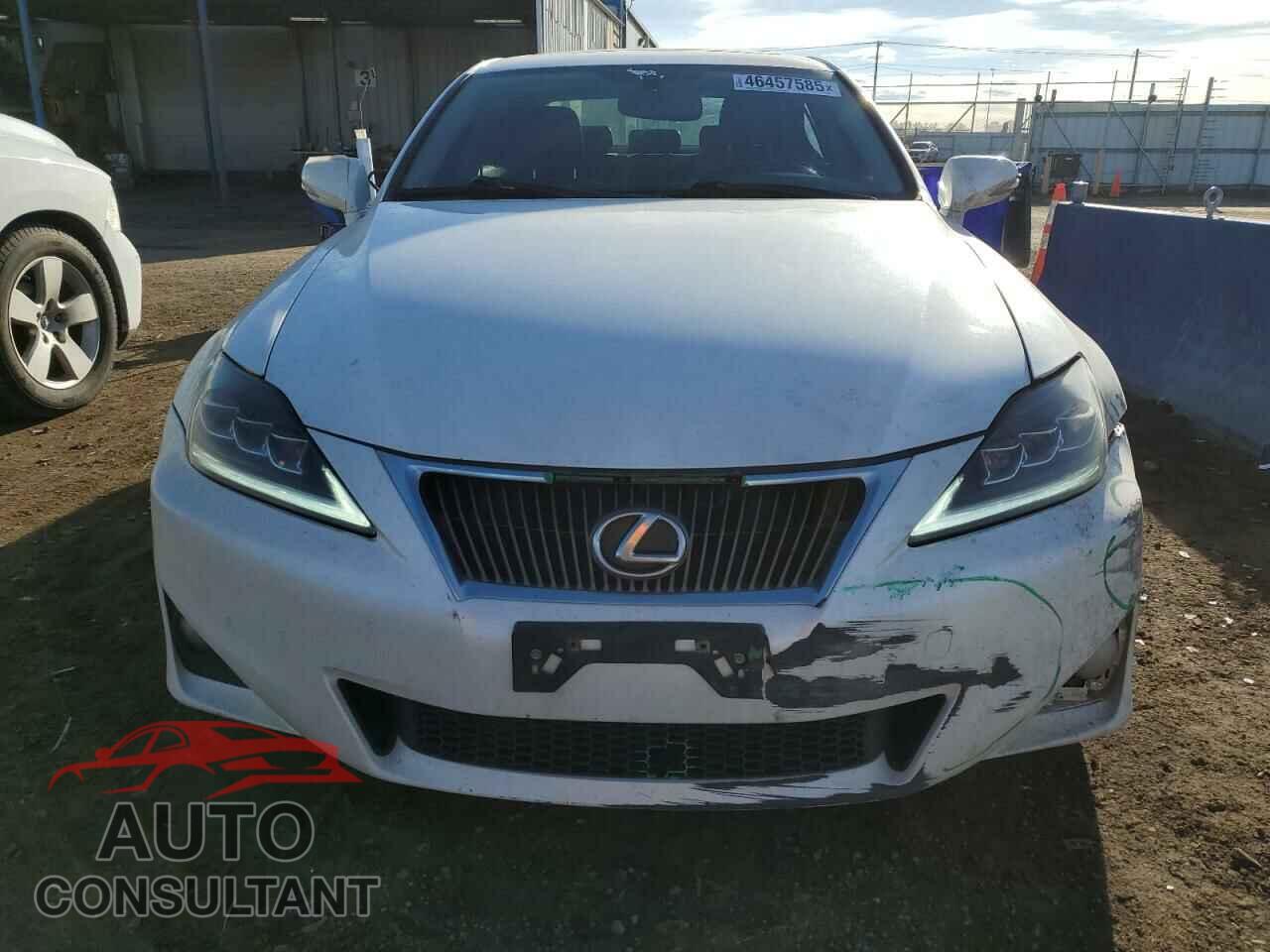 LEXUS IS 2012 - JTHCF5C24C5054655