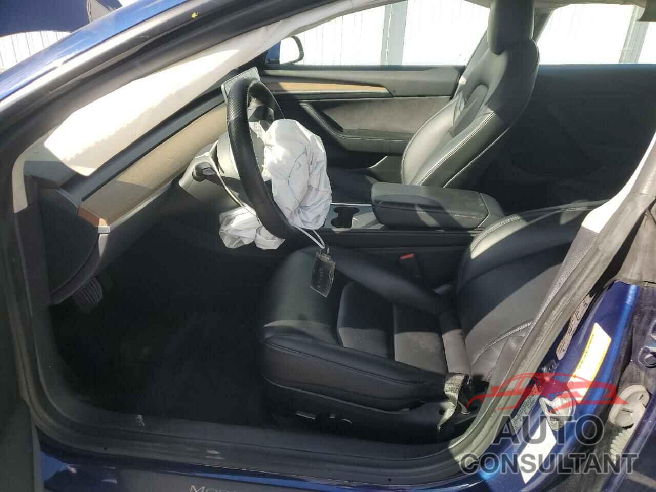 TESLA MODEL 3 2022 - 5YJ3E1EA4NF285543