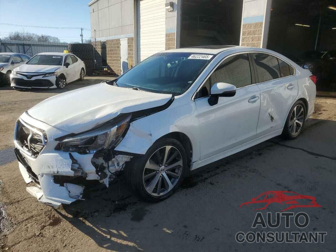SUBARU LEGACY 2019 - 4S3BNAN6XK3008606