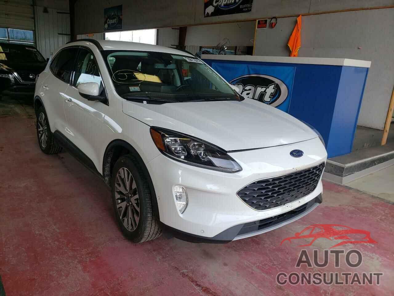 FORD ESCAPE 2021 - 1FMCU9J98MUA57950