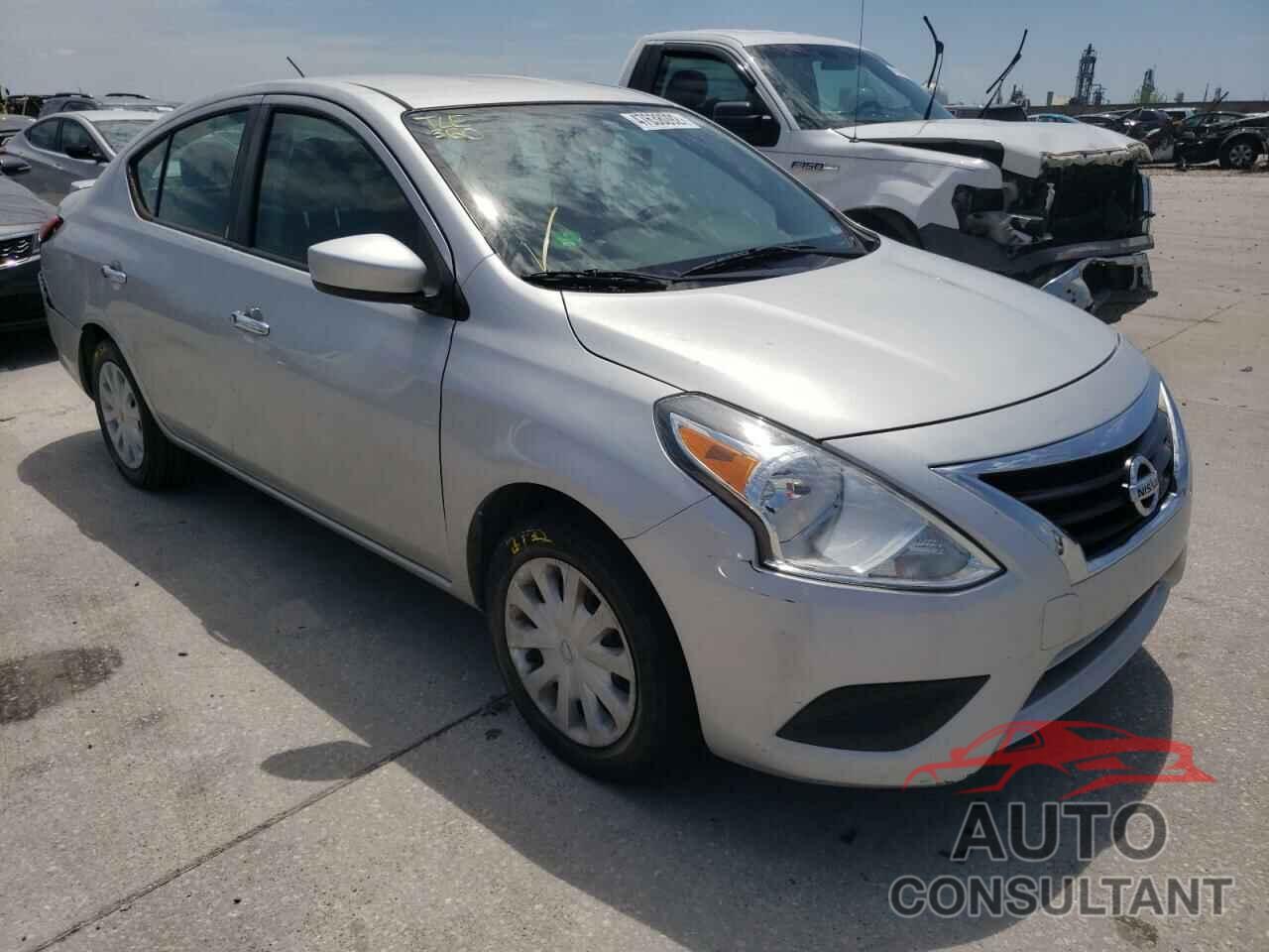 NISSAN VERSA 2018 - 3N1CN7AP9JL825089