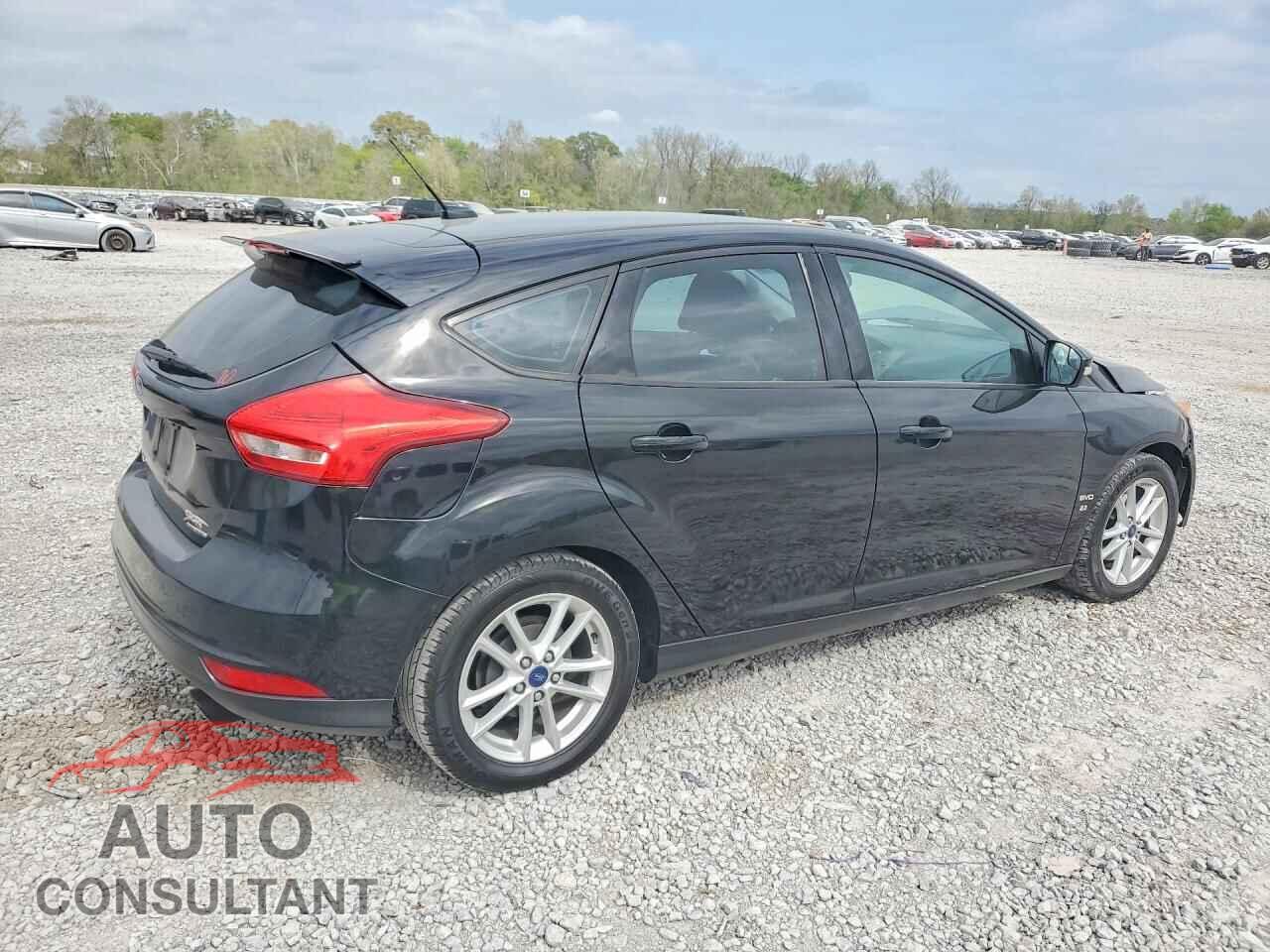 FORD FOCUS 2016 - 1FADP3K26GL393479