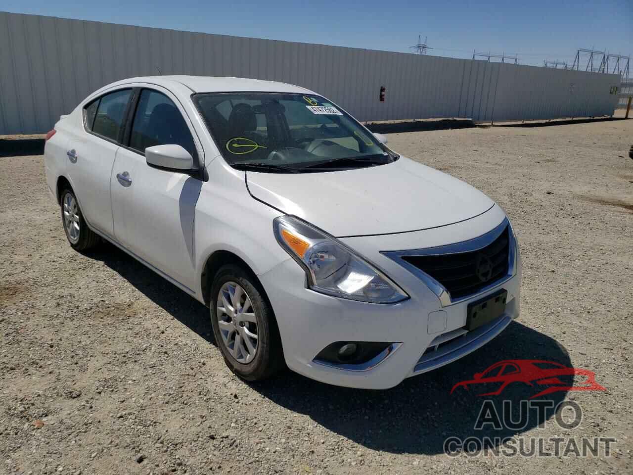 NISSAN VERSA 2018 - 3N1CN7AP4JL877312