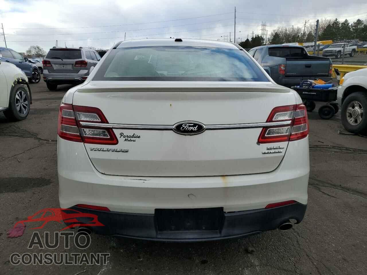 FORD TAURUS 2014 - 1FAHP2E85EG102052