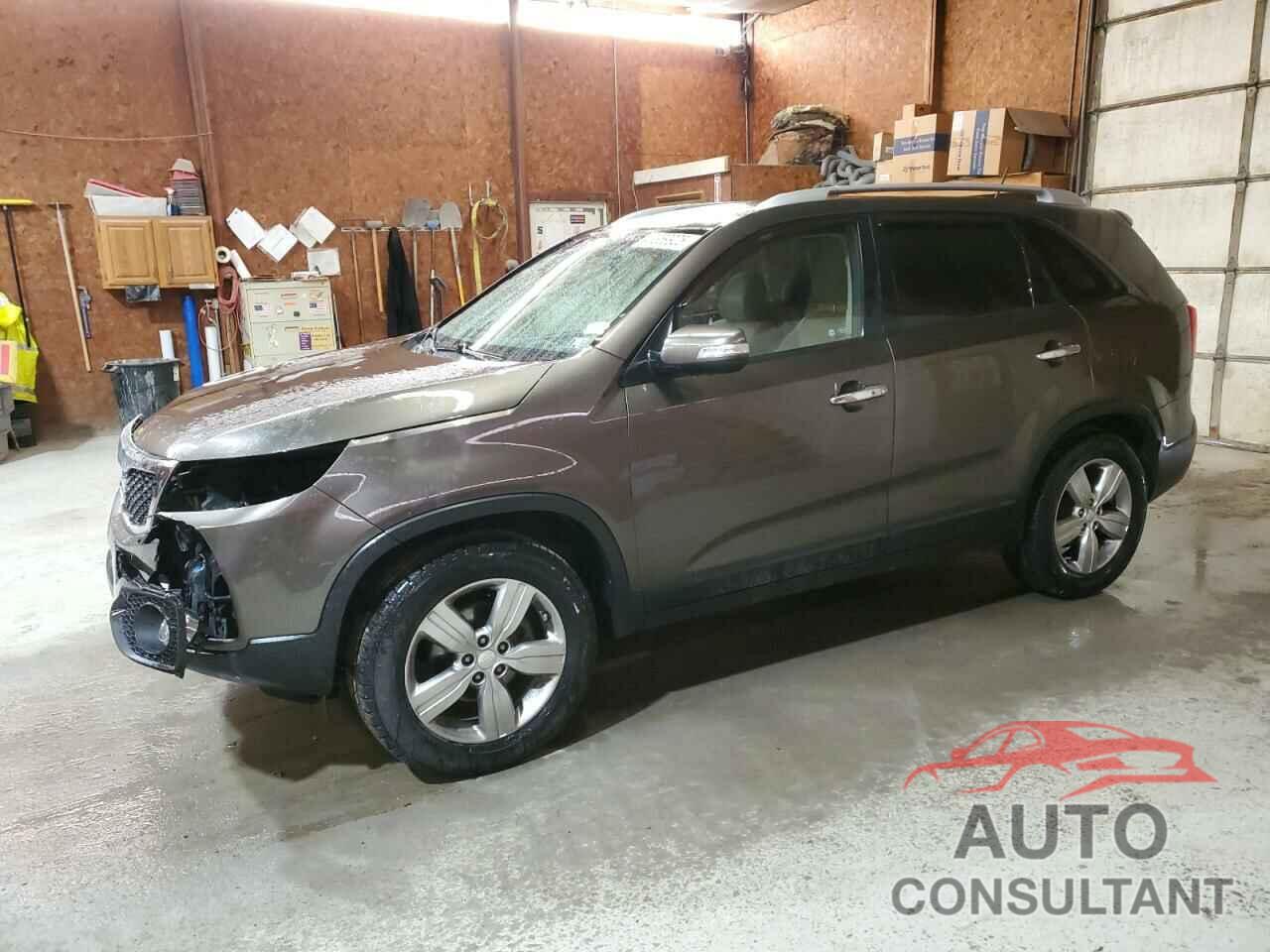 KIA SORENTO 2013 - 5XYKU3A2XDG388319