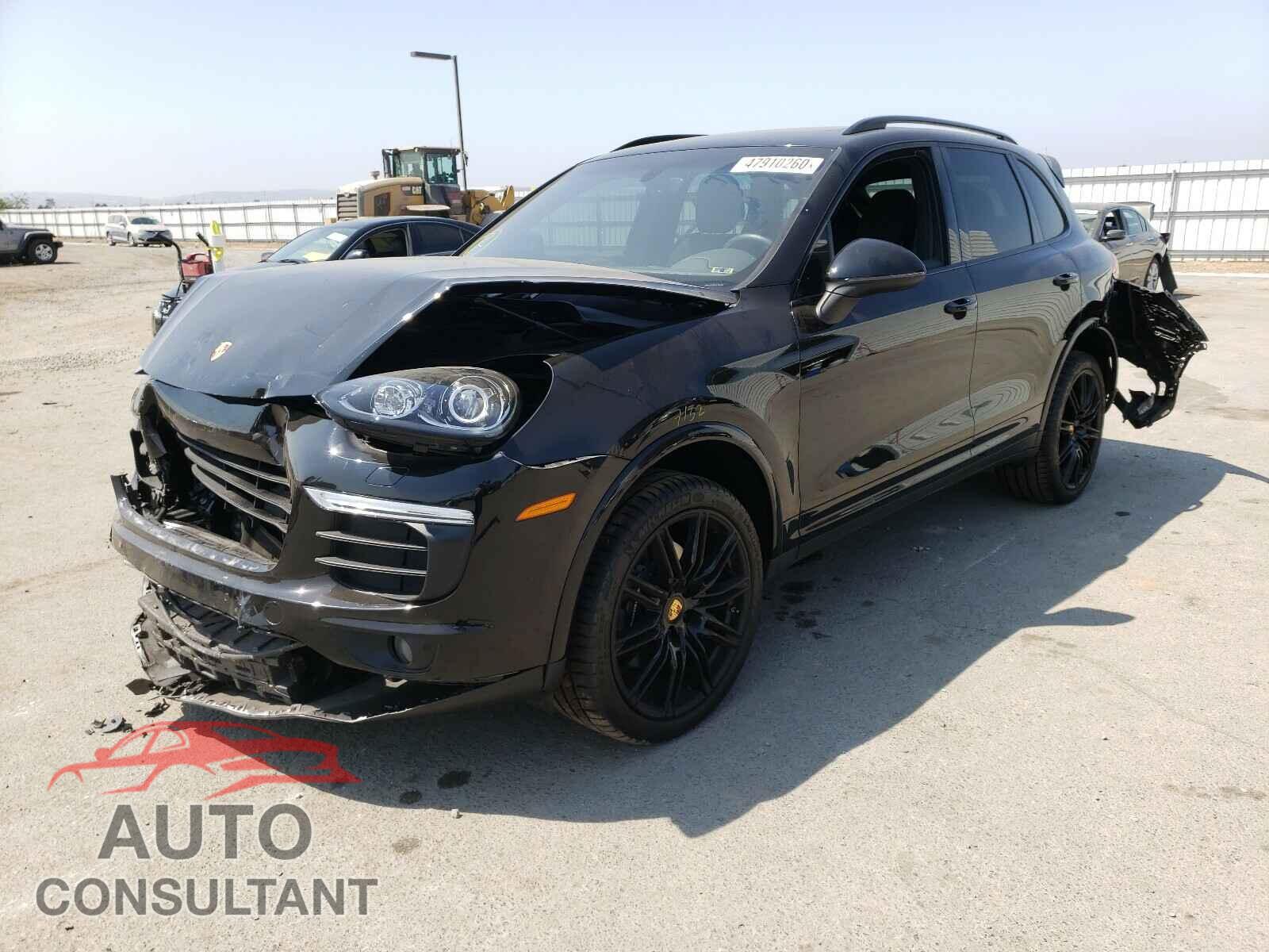 PORSCHE CAYENNE 2017 - WP1AA2A24HKA84089