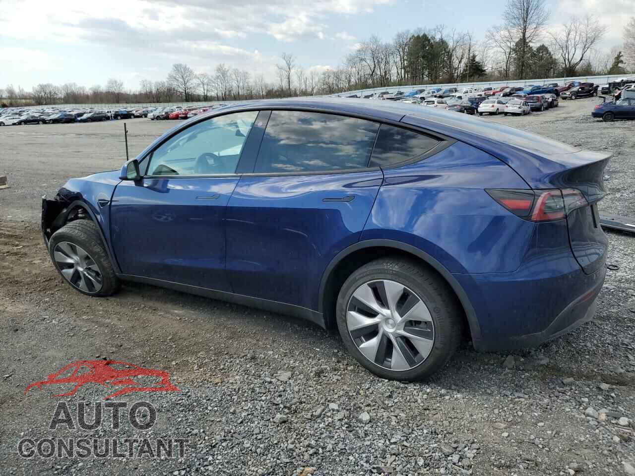 TESLA MODEL Y 2023 - 7SAYGDEE6PF704292