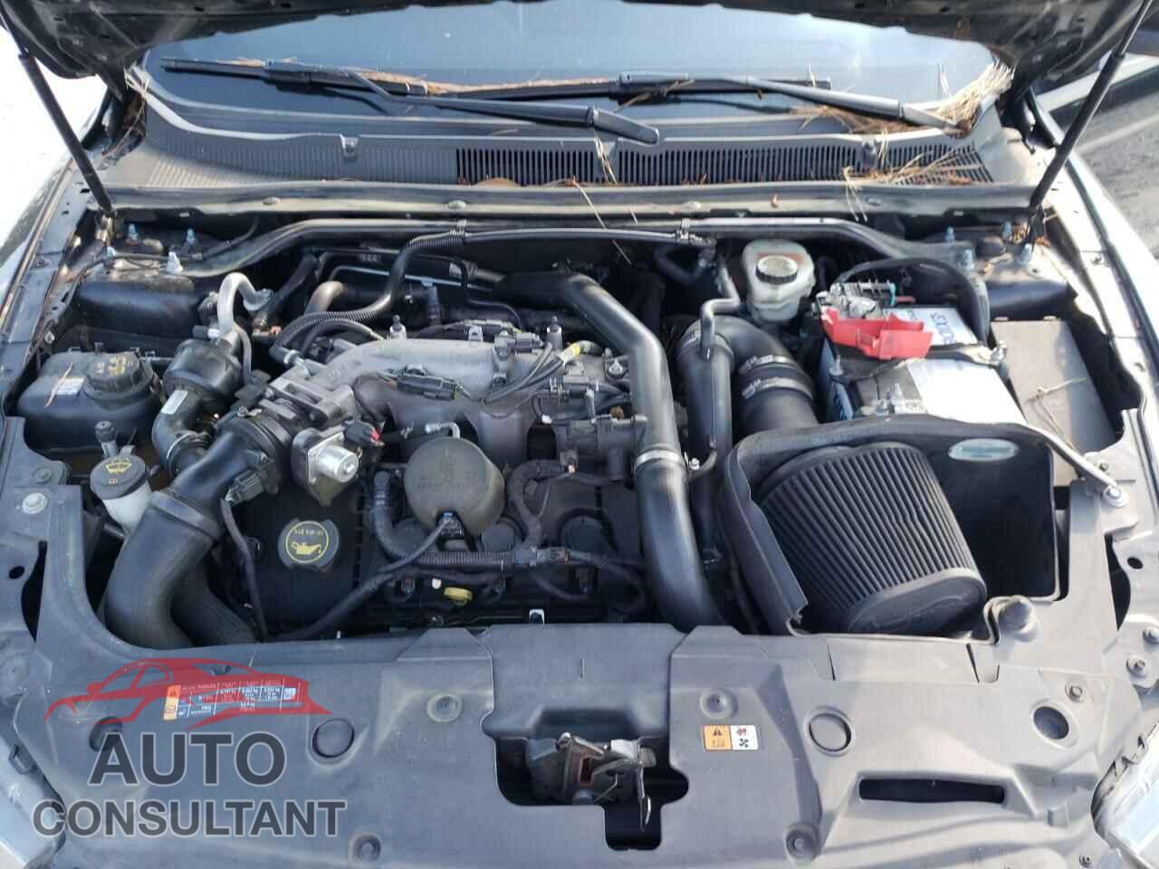FORD TAURUS 2016 - 1FAHP2KTXGG112359