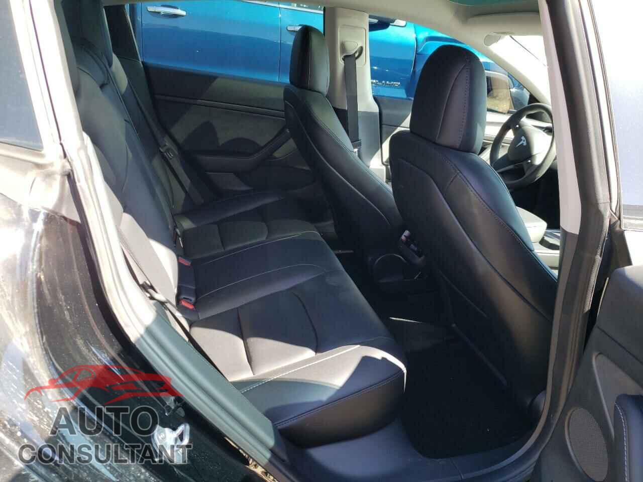 TESLA MODEL 3 2023 - 5YJ3E1EB4PF391325
