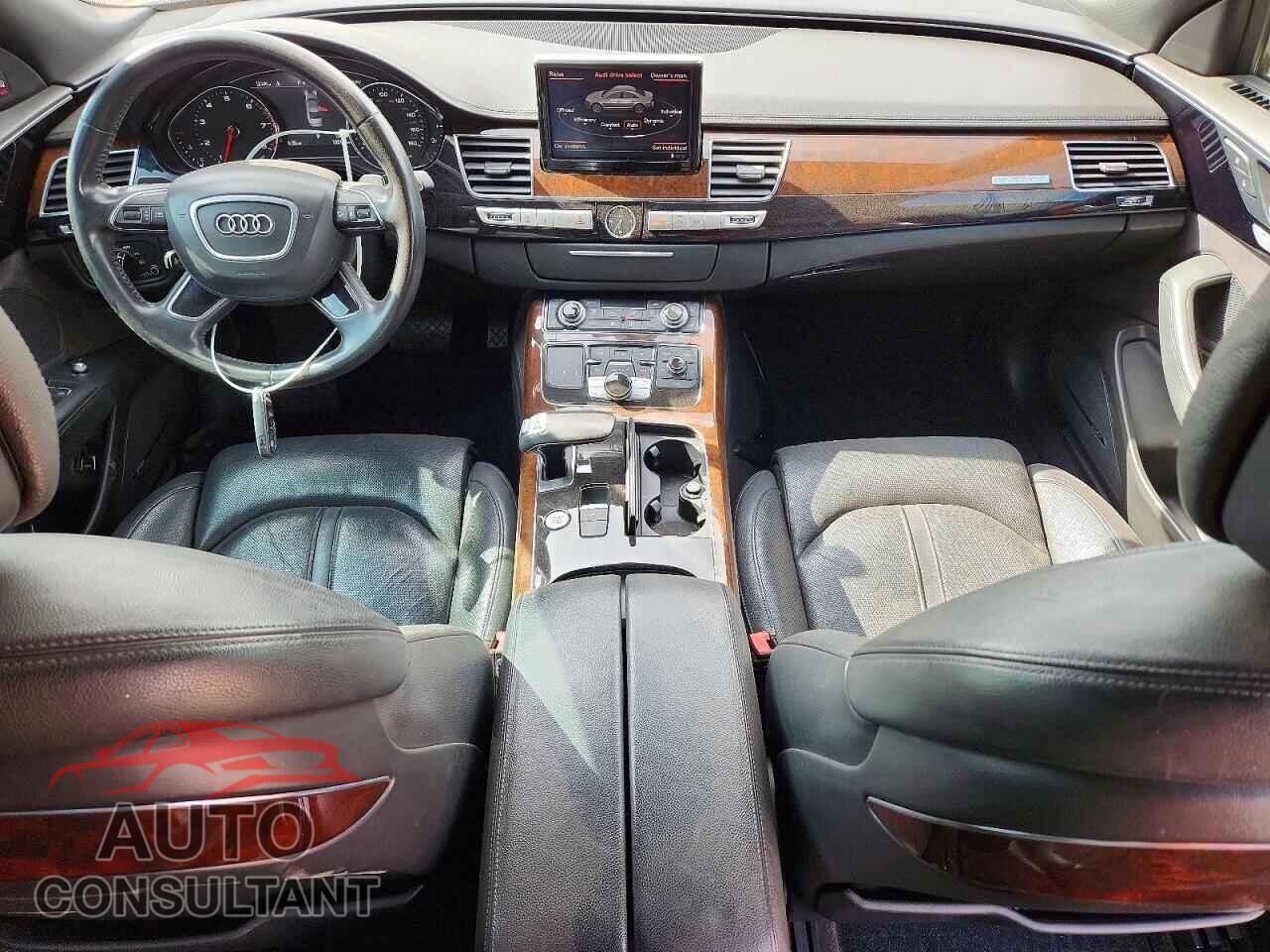 AUDI A8 2014 - WAURGAFD4EN004594