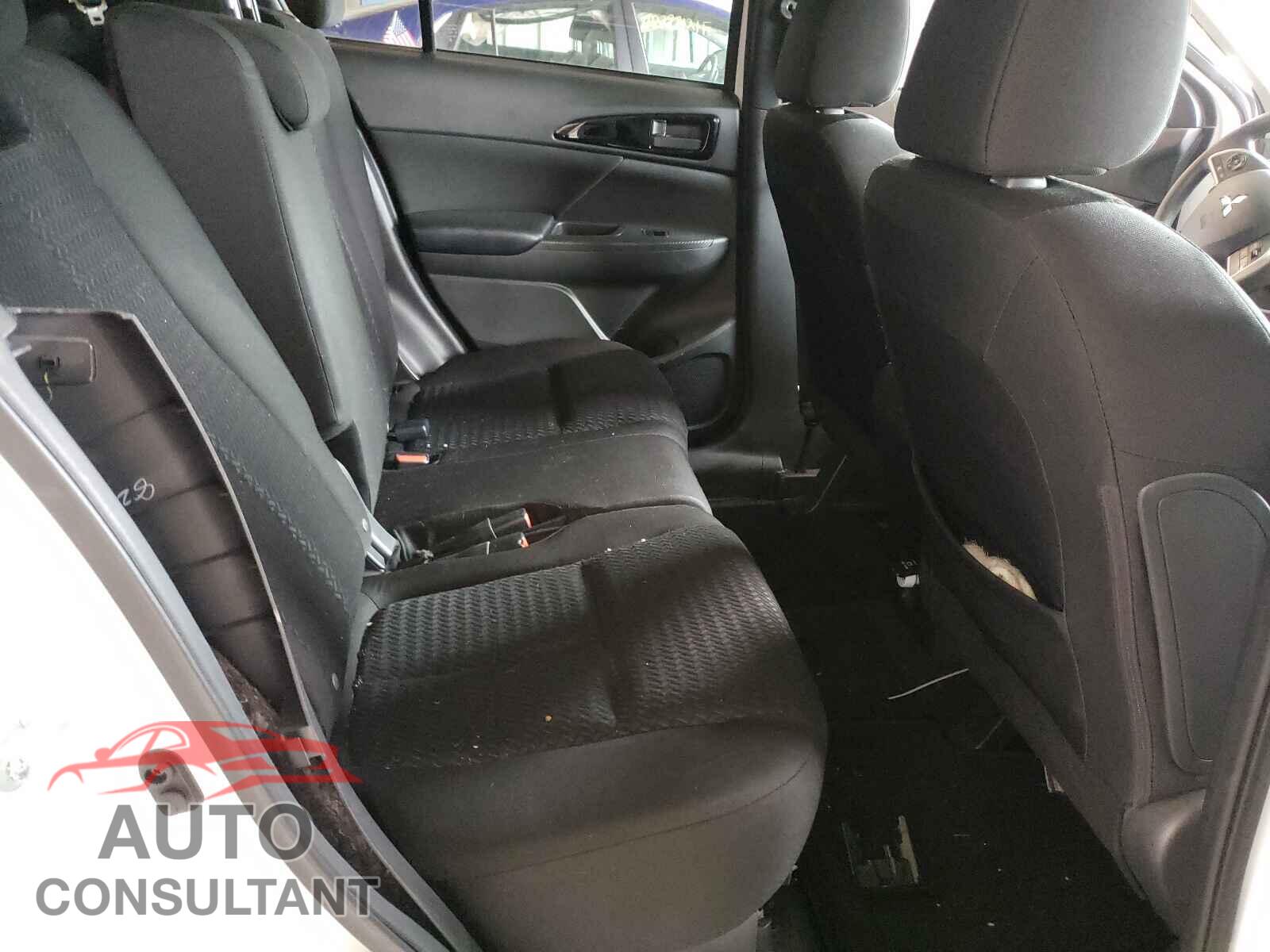 MITSUBISHI ECLIPSE 2018 - JA4AT3AA9JZ048771