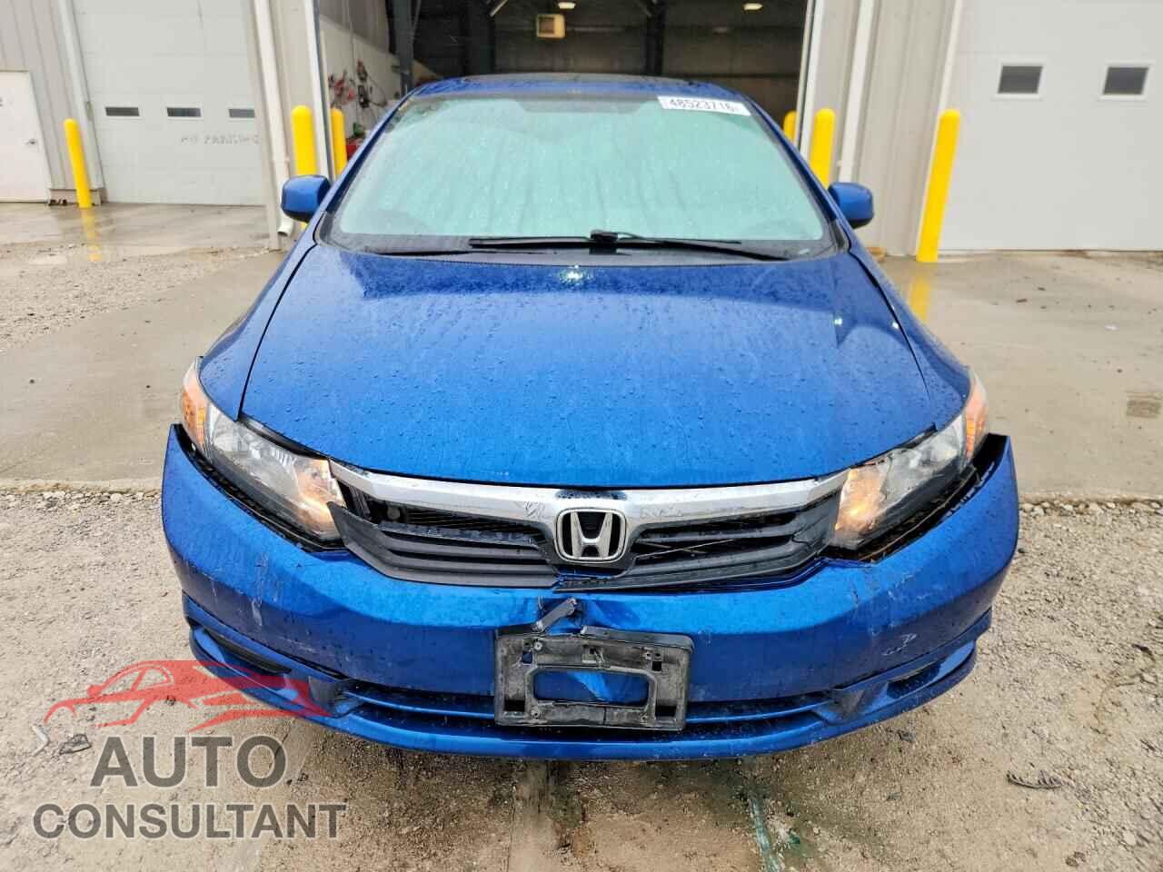 HONDA CIVIC 2012 - 2HGFB2F98CH573011