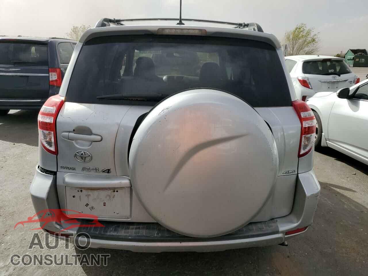 TOYOTA RAV4 2011 - 2T3BF4DV2BW085099