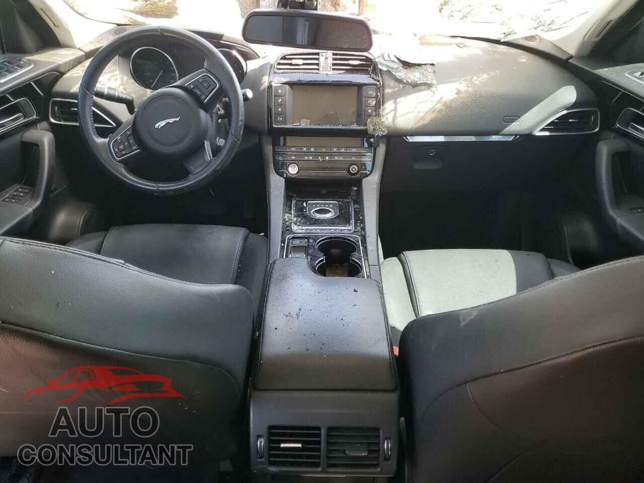 JAGUAR F-PACE 2017 - SADCJ2BV2HA050455