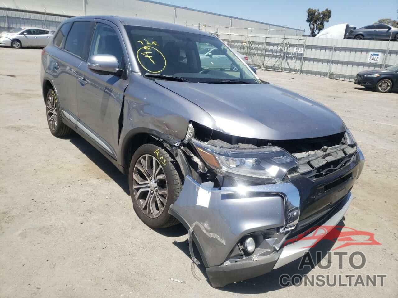 MITSUBISHI OUTLANDER 2018 - JA4AZ3A3XJZ042817