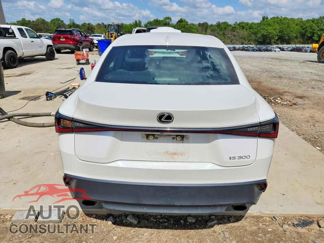 LEXUS IS 2022 - JTHAA1D25N5120968