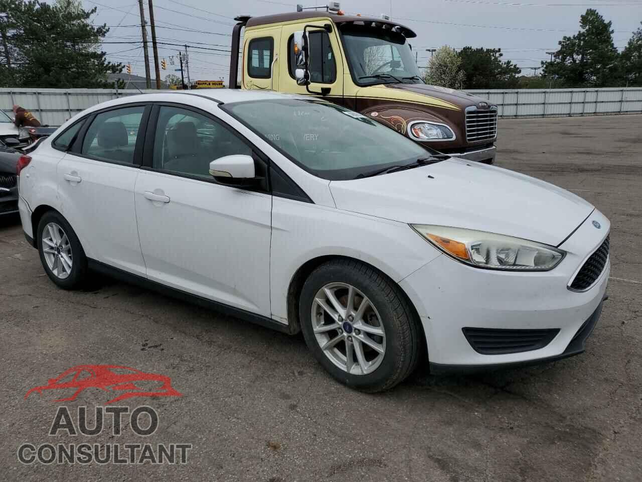 FORD FOCUS 2015 - 1FADP3F20FL209159