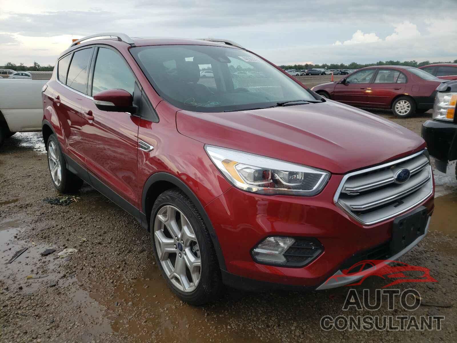 FORD ESCAPE 2018 - 1FMCU9J98JUD55488
